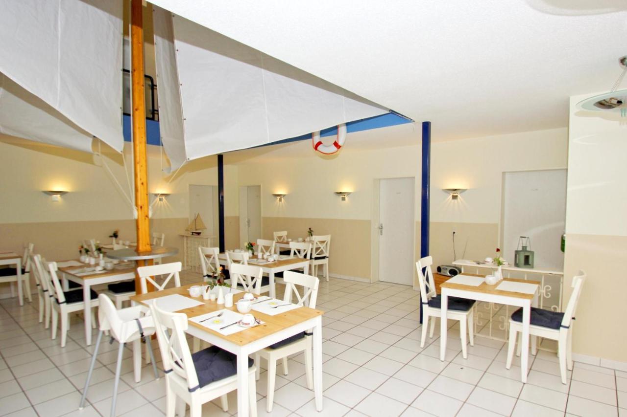F-1010 Strandhaus Moenchgut Bed&Breakfast Dz 28 Terrasse Strandnah, Inkl Fruehstueck Lobbe Dış mekan fotoğraf